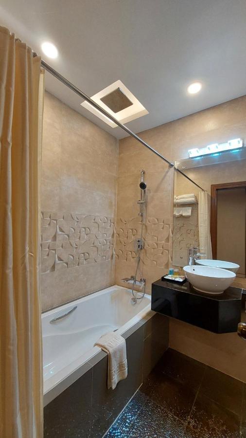 Hotel Grand Galaxy Yangon Exterior photo